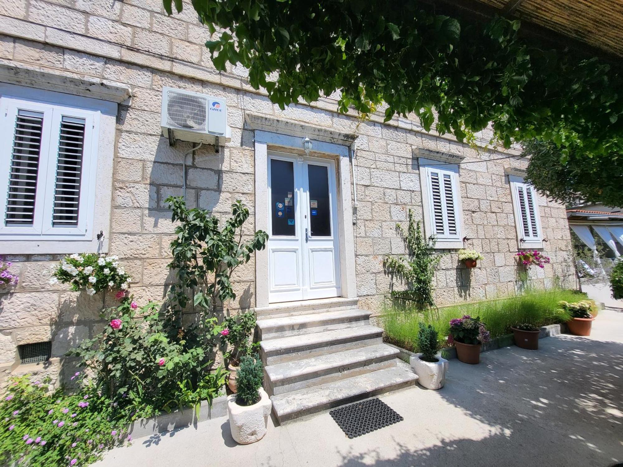 Apartamento Miljas